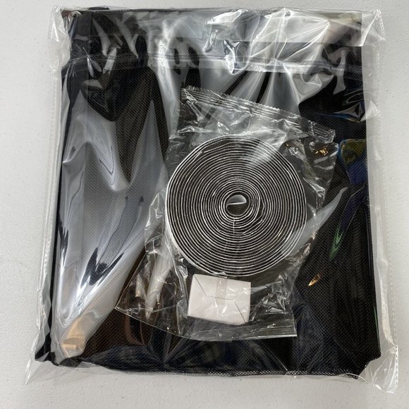 AUGO Magnetic Screen Door - Self Sealing, Heavy Duty, Hands Free Mesh Partition - Picture 4 of 4